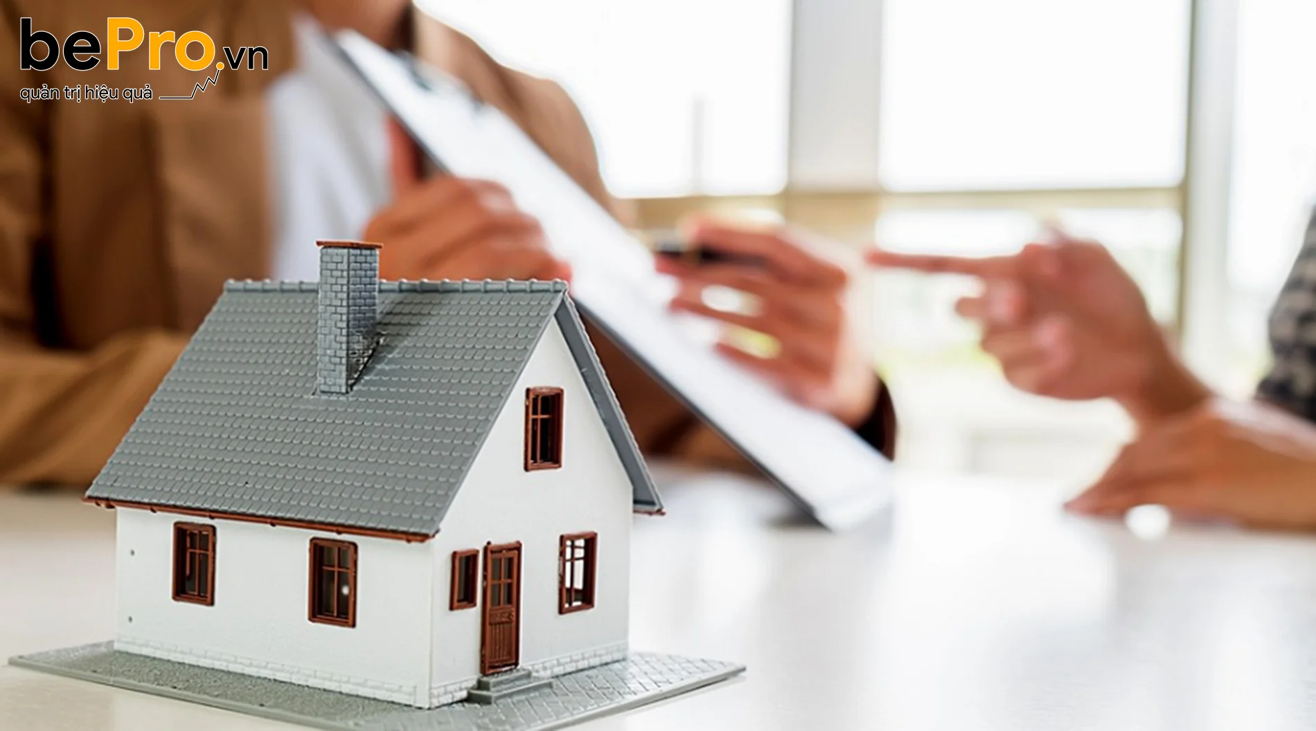 Hợp đồng thuê nhà ở theo mẫu chuẩn pháp luật quy định